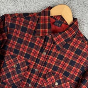 Vintage Sutton Quilted Flannel Shirt Mens Medium Red Navy Plaid Snap Shacket USA
